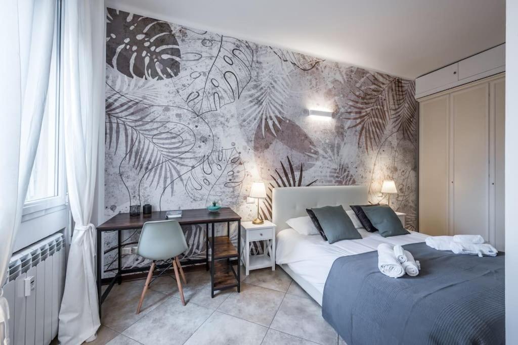Sotto Le Due Torri 5* Apartment Bologna Exterior photo